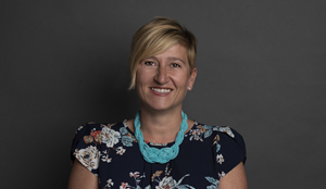 Claire Arnold
