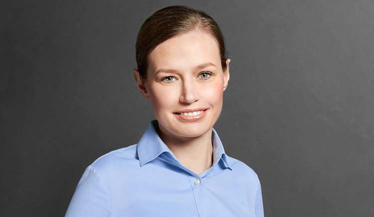 izabela kowalczuk pakula mobile